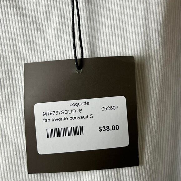 NWT Le Lis Collection White Ribbed Racerback Bodysuit (Size S) preppy casual - Picture 5 of 5